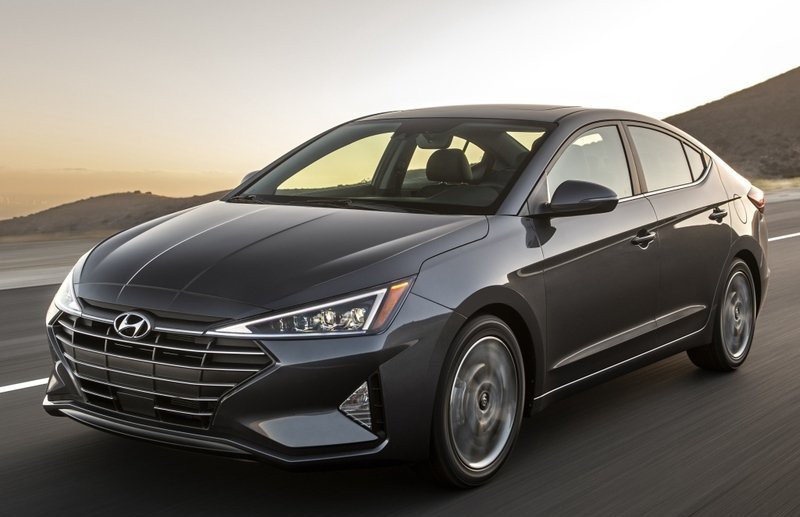 Hyundai Elantra 2018 1.4 Turbo GDI