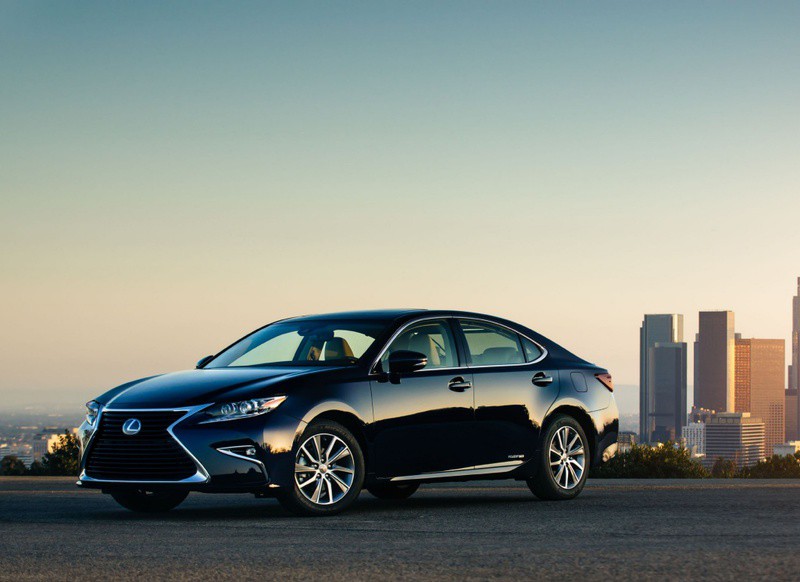 Lexus ES 2016 200